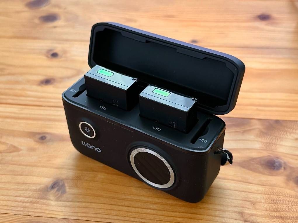Canon Fotocamera: Canon EOS R50 Body, mit 3 Akkus – Usato da Wetzikon ZH venduto da sackheimbeutlin 1