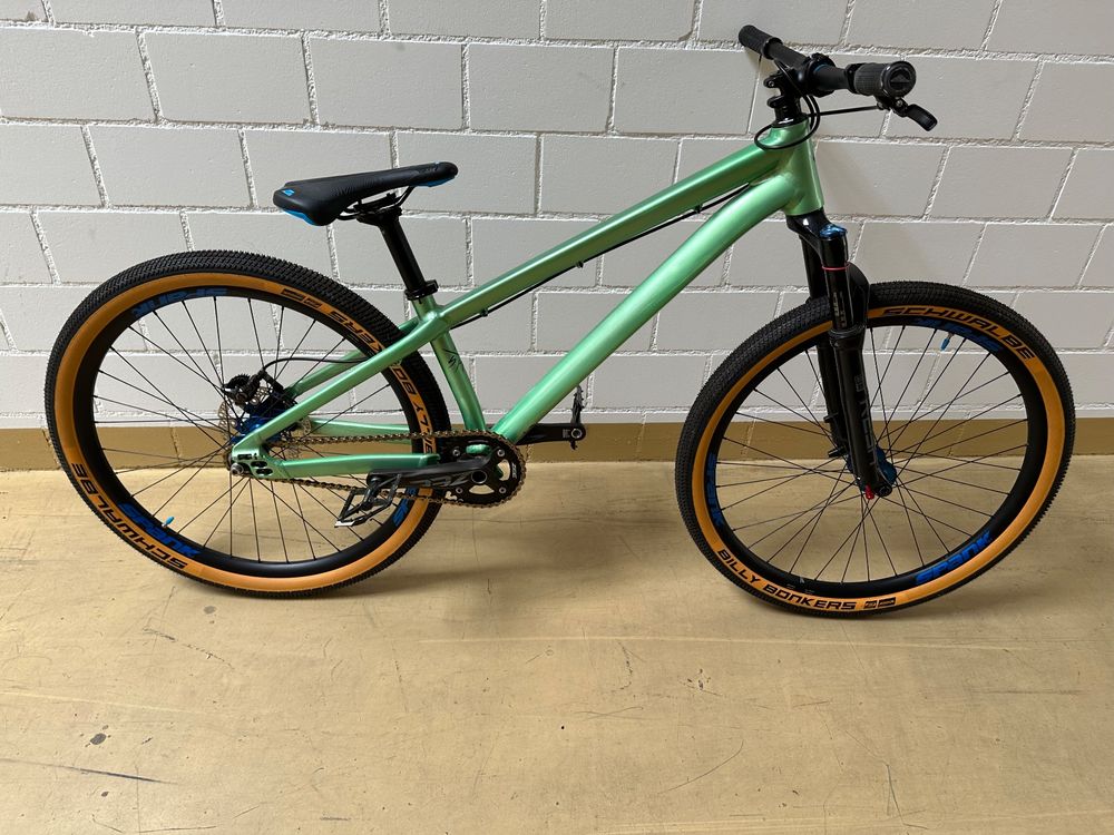 Specialized p3 on sale dirt jumper