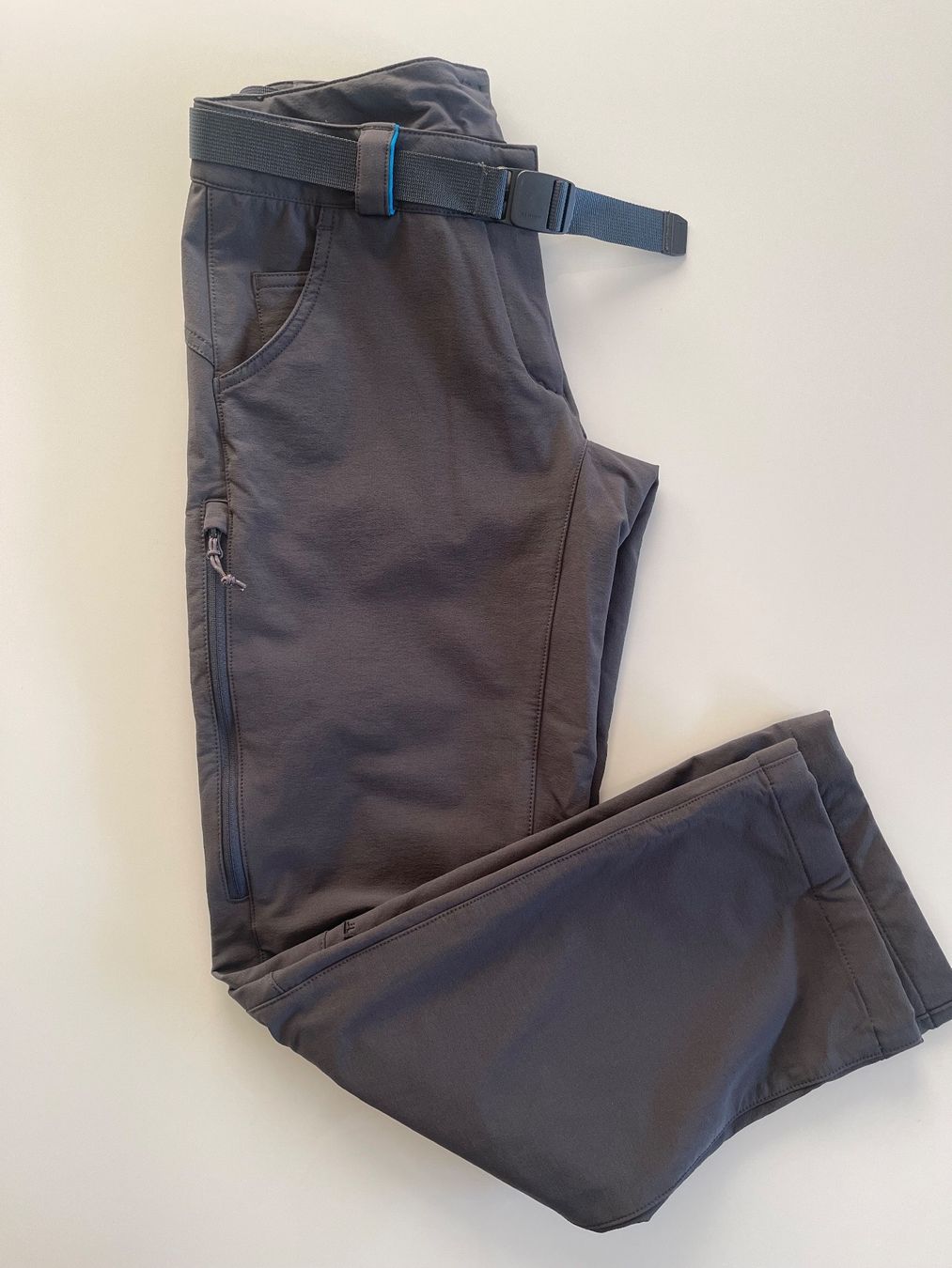 Mammut Hosen: MAMMUT Damen Wanderhose/Freizeithose Grau mit Gürtel Gr.34 – Gebraucht aus Zürich von Recode.Fashion 3