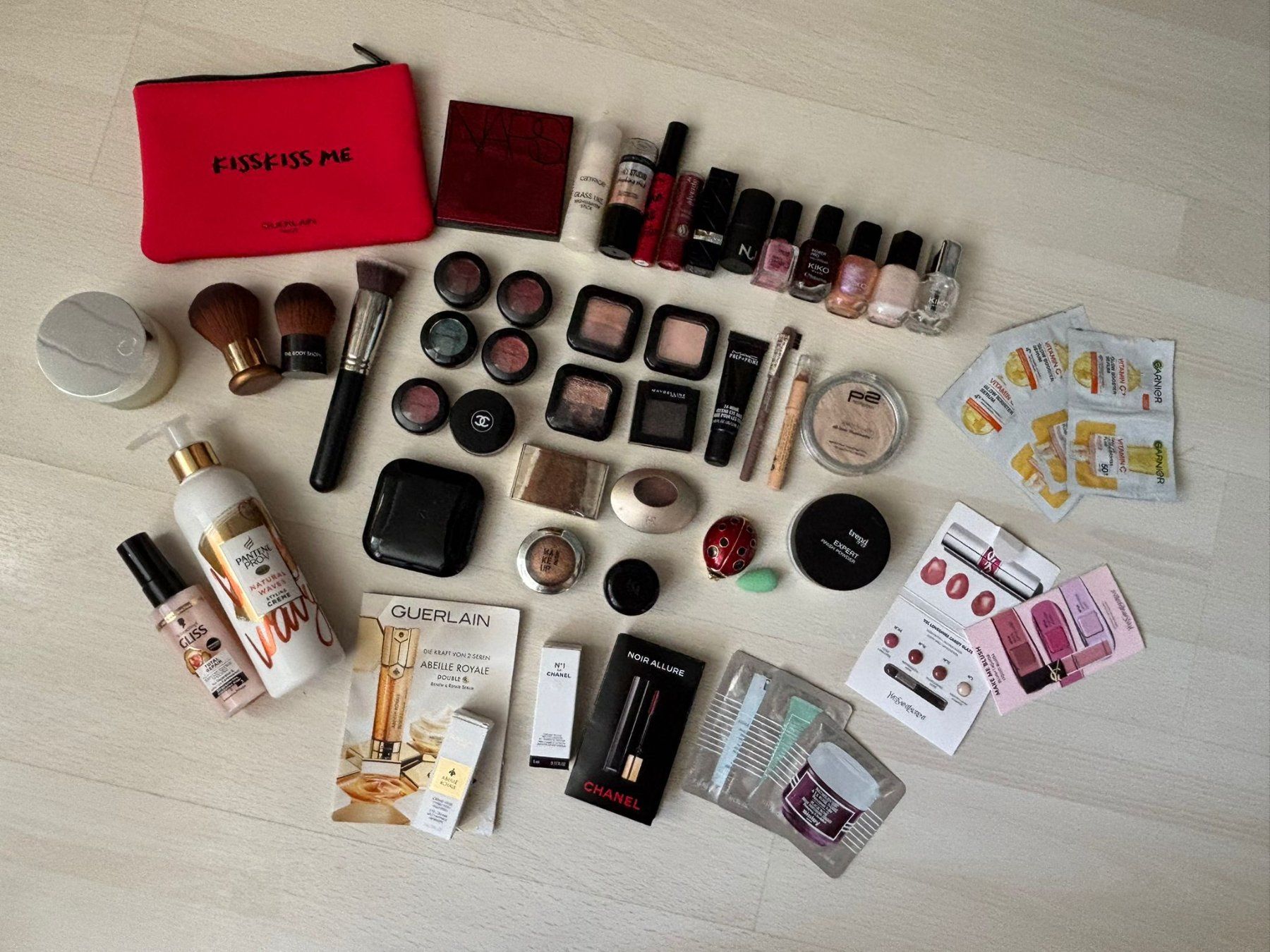 Maquillage: MAC, Kiko, Nars, Dior, Guerlain Make-Up Set – D'occasion à Jonen par Lux.K. 1