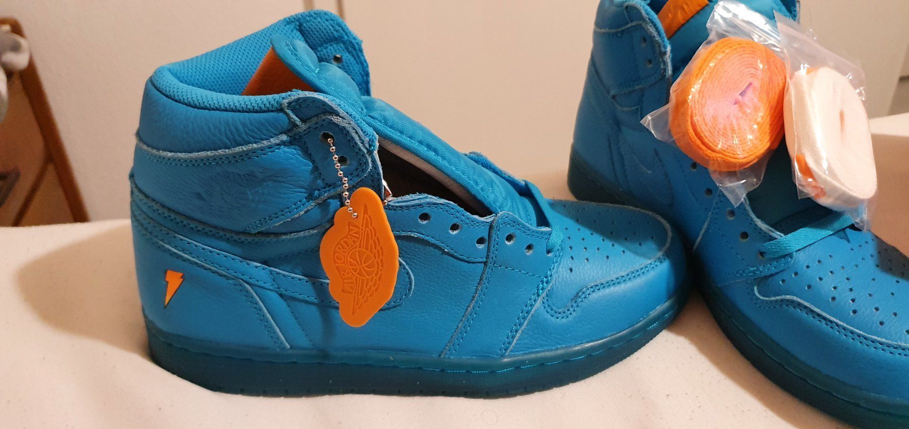Jordan Scarpe da uomo: Nike Air Jorden 1 – Nuovo e nell'imballaggio originale da Niederglatt ZH venduto da NICELODEON18 5