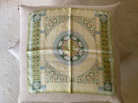Etro Tuch 100% Seide Top Zustand!