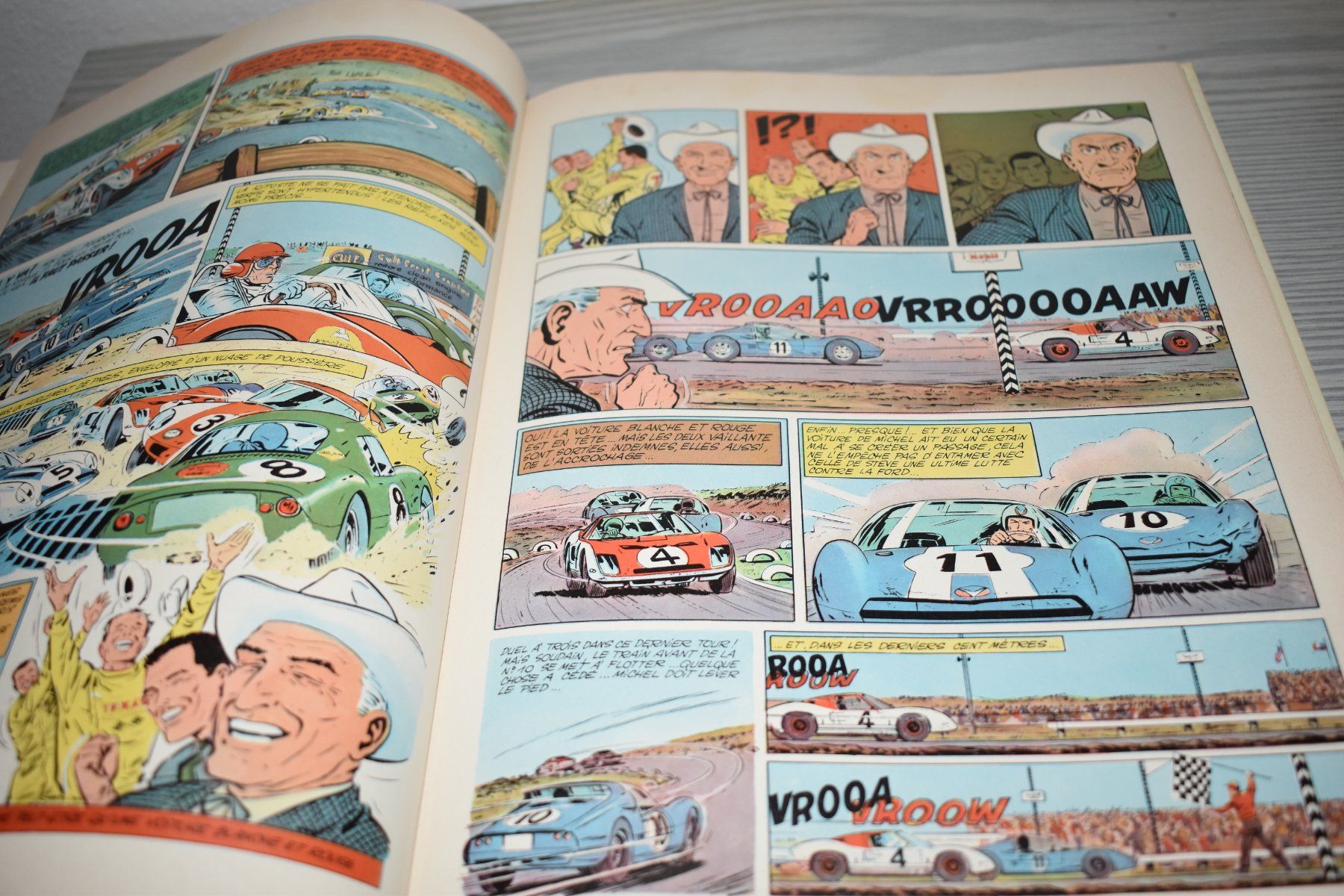 Comics: BD Michel Vaillant- Suspense à Indianapolis – Gebraucht aus Le Locle von skycomputer 5