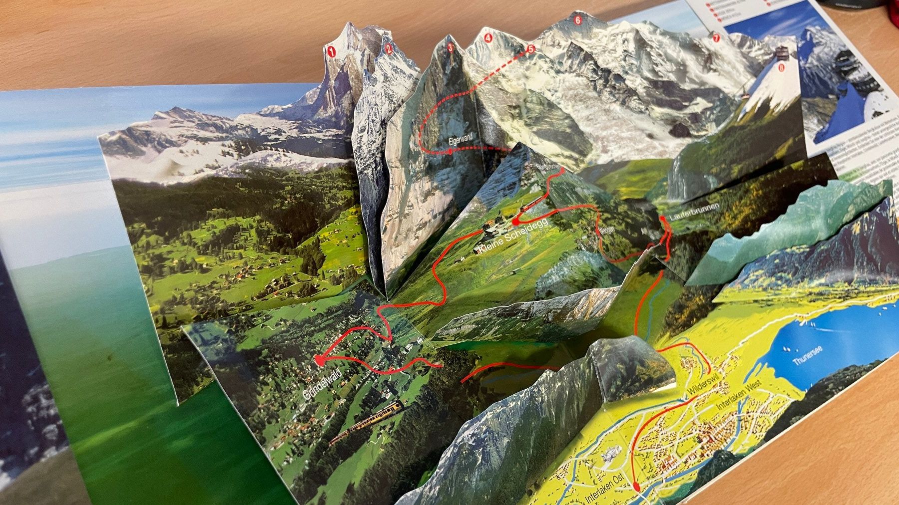 Bücher: 3D Buch - stand-up-switzerland mit Pop-Up 3D-Objekte – Gebraucht aus Glattfelden von cybermaxx 5