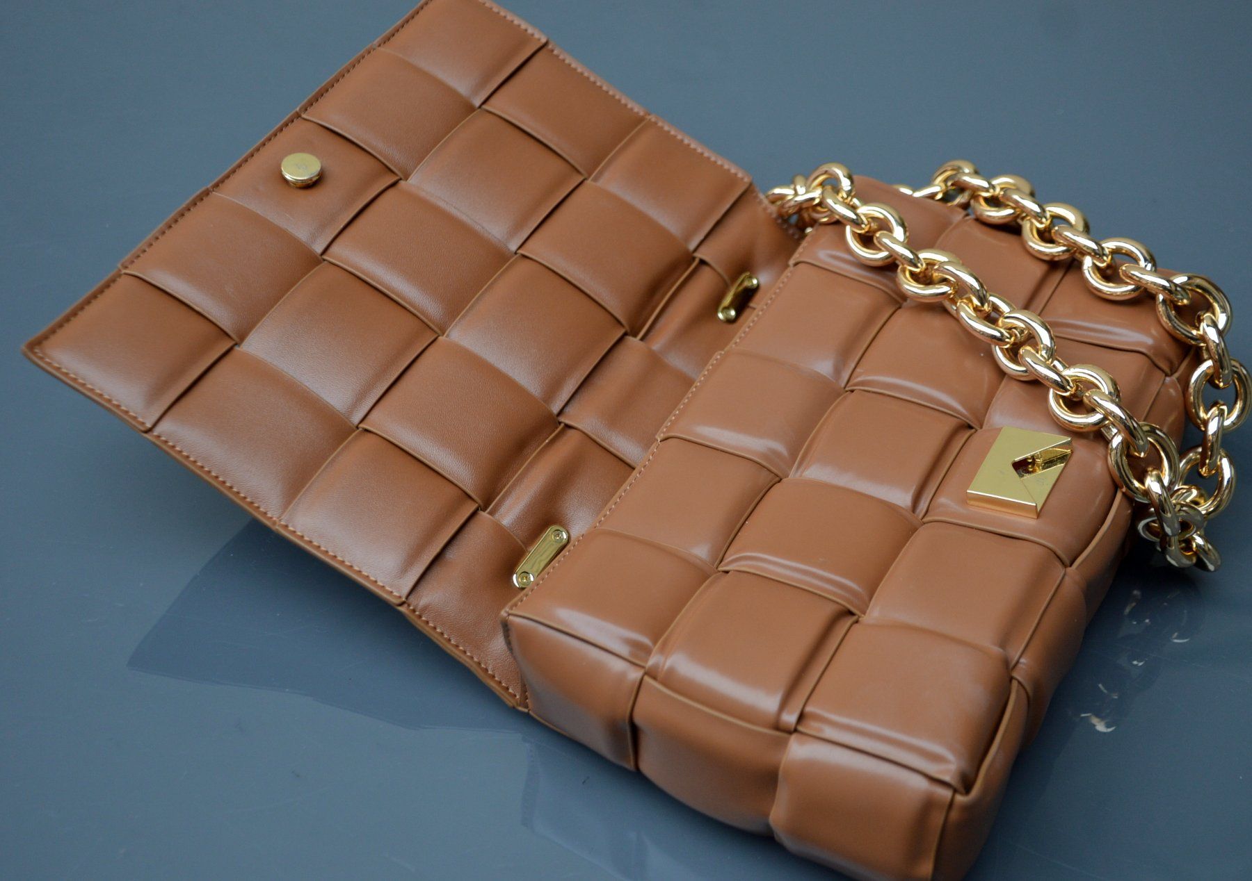 Borse da donna: Kettentasche / sac à chaîne – Usato da Collonges venduto da arashee 8