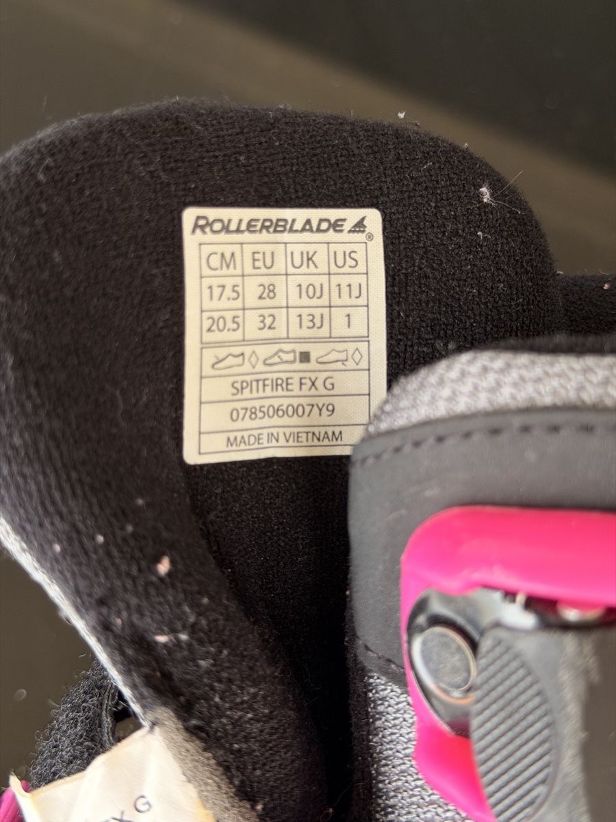 Inline-Skating & Rollschuhe: Rollerblade Spitfire mit Knie/Ellbogenschoner – Gebraucht aus Zürich von Gadgets2020 5
