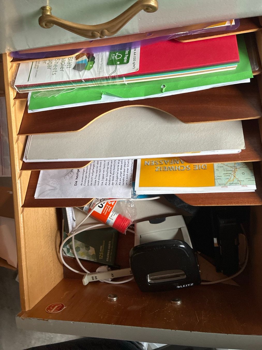Bureaux: Schreibtisch - alt trifft moderne – D'occasion à Sirnach par pri_9d8t 5