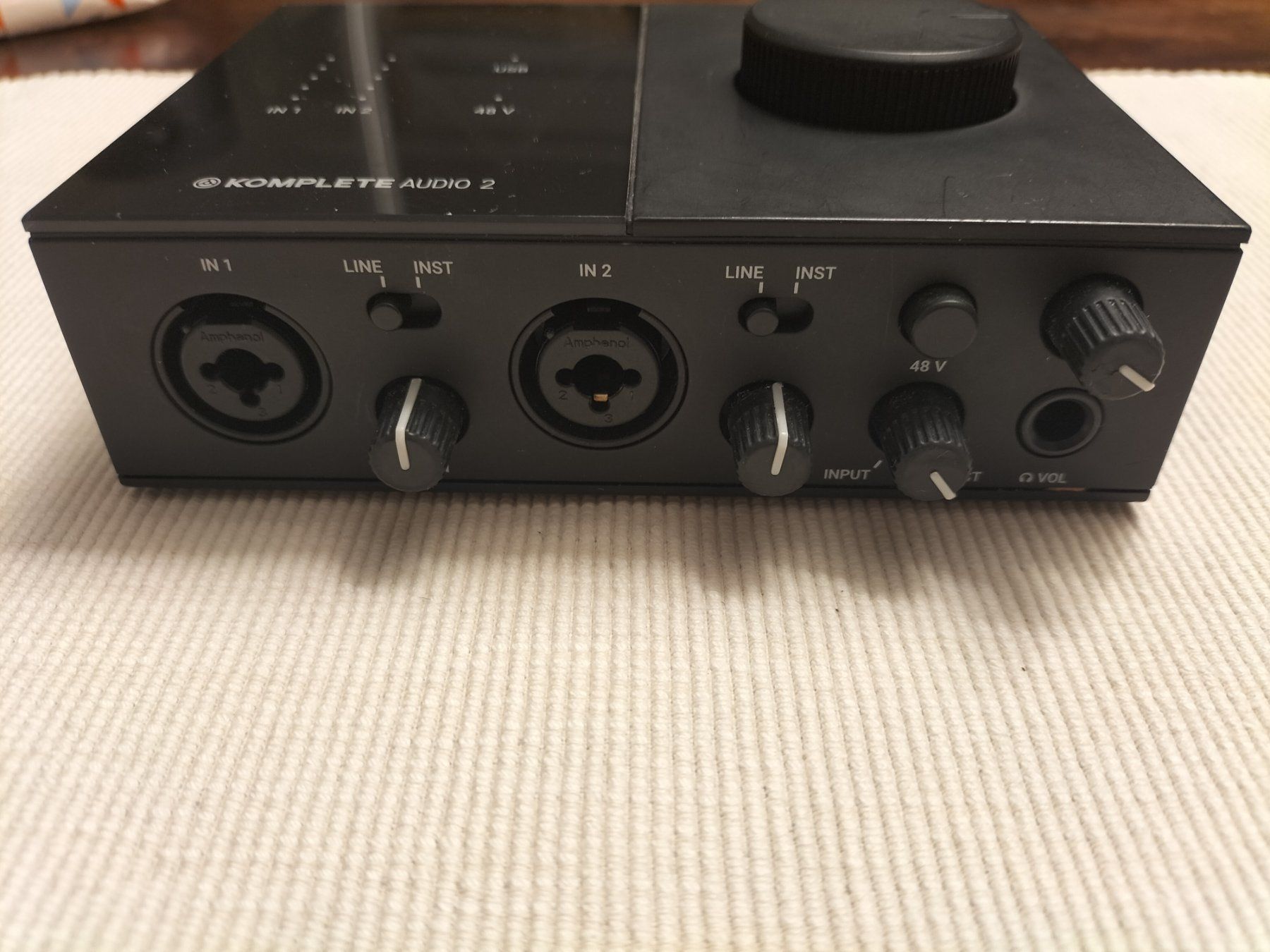 Native Instruments Equipement studio: Native Instruments Komplete Audio 2 gebraucht schwarz – D'occasion à Olten par LarryRampage 4