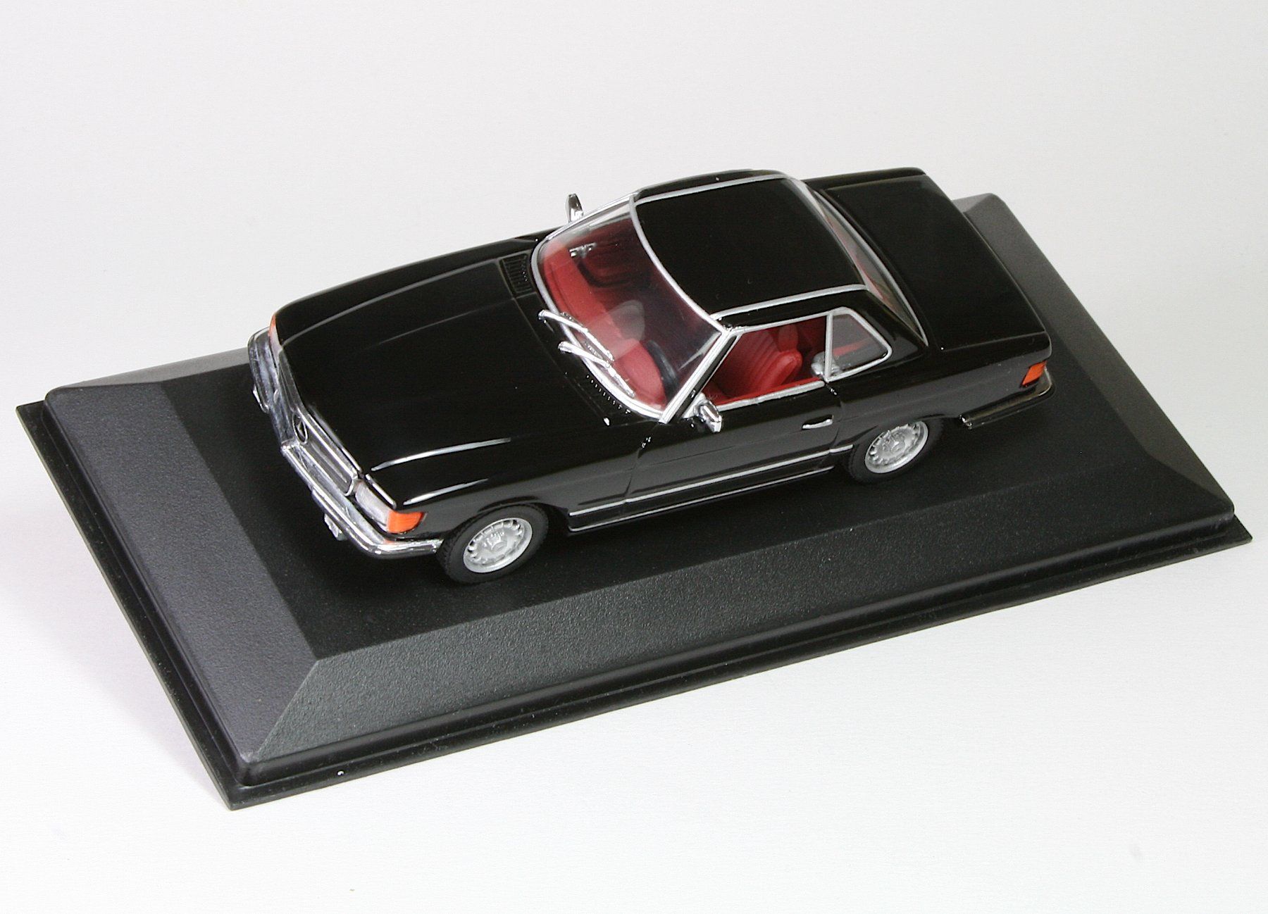 Minichamps Modellini d'auto: Mercedes Benz 350 SL – Usato da Elsau venduto da Peekay8 5