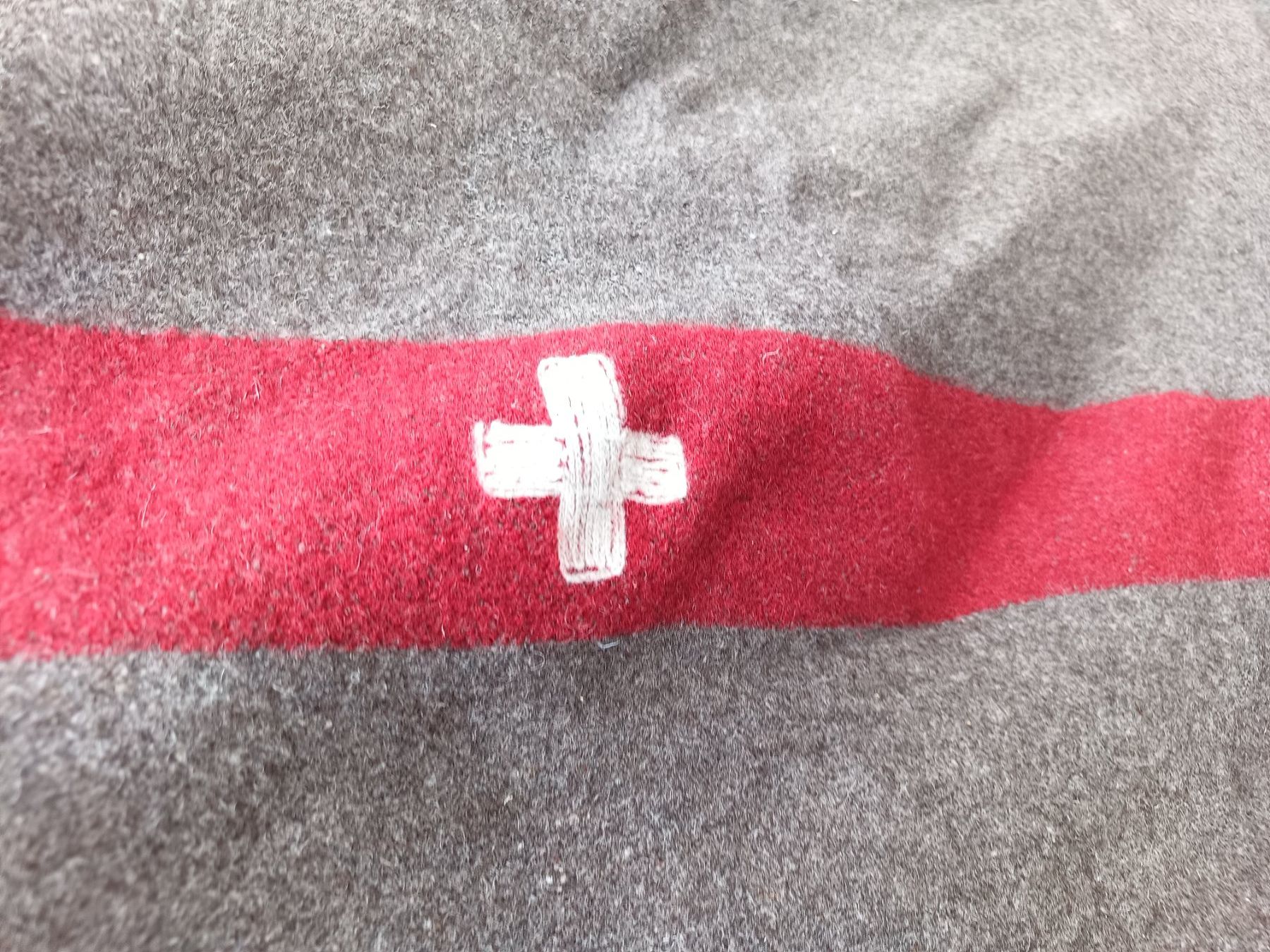 Schweizer Armee Coperte: Schweizer Militärdecke – Usato da Oberegg venduto da A-Z.Handel.Loehrer 1