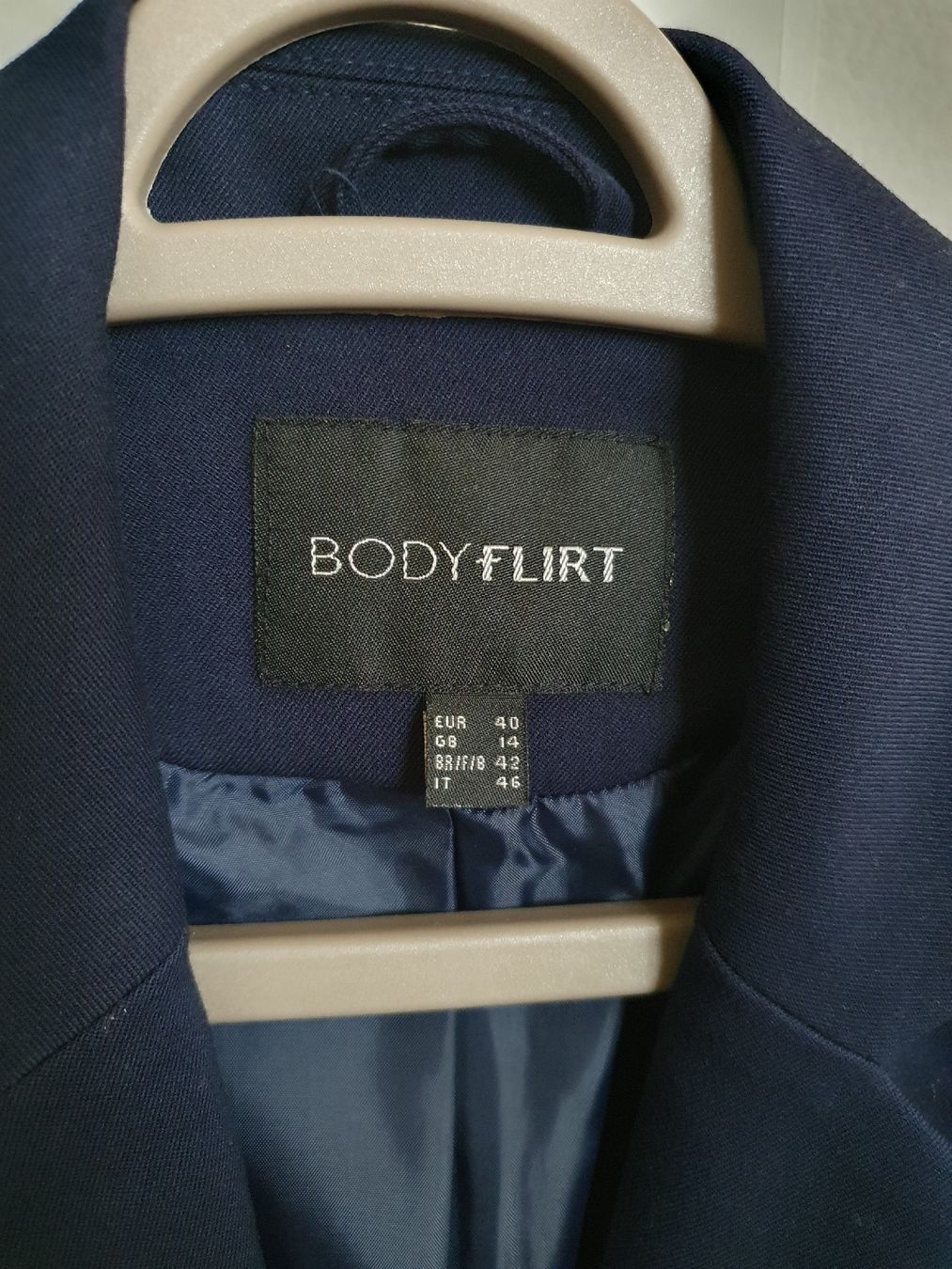 Giacche: Damen Blazer – Nuovo (secondo la descrizione) da Fischingen venduto da nad_fxf2 1