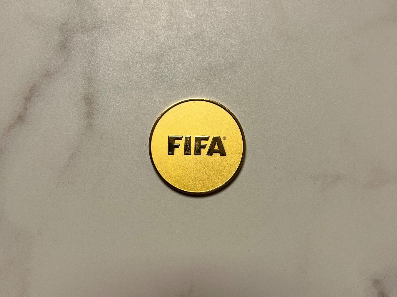 Medaglie: FIFA Medaille – Usato da Rütihof venduto da Acv1 1