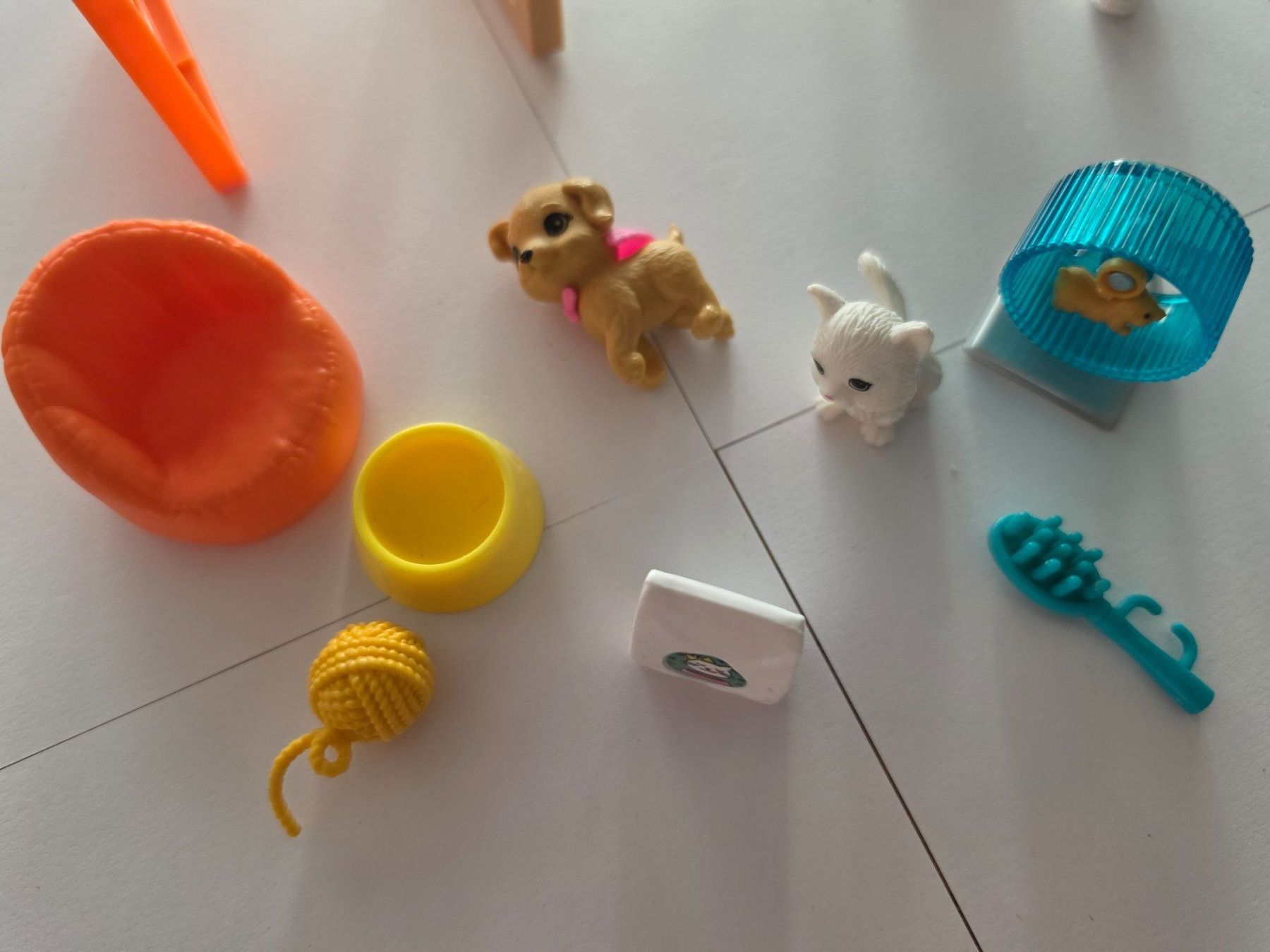 Spielzeuge: Barbie Haustier Salon – Gebraucht aus Hildisrieden von Faye11 3