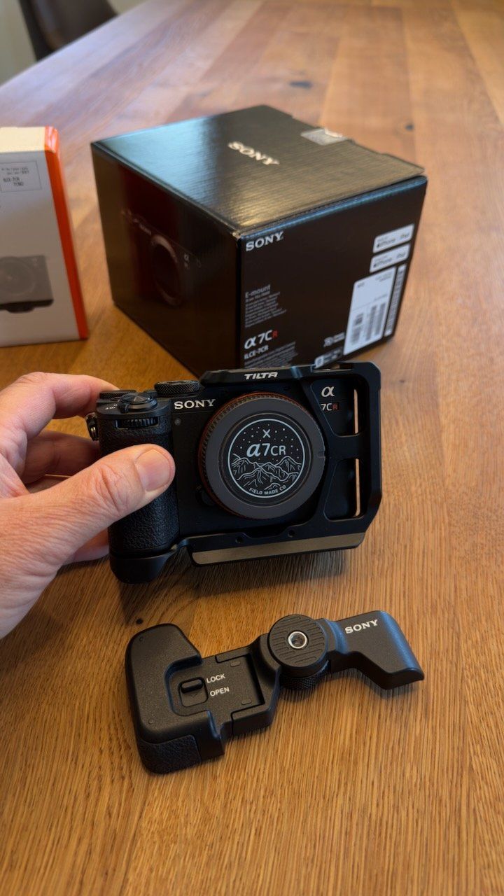 Sony Fotocamera: SONY Alpha 7CR – Nuovo e nell'imballaggio originale da Klosters venduto da Rolands1 4
