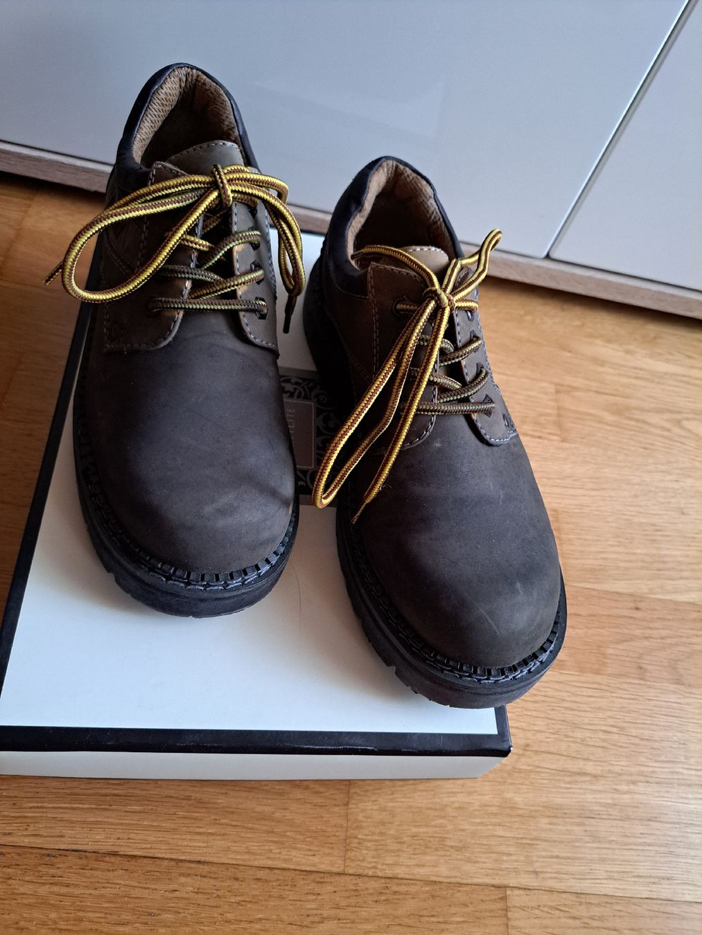 Scarpe da uomo: Neue Century Lederschuhe – Nuovo (secondo la descrizione) da Morens FR venduto da Kiscica 1