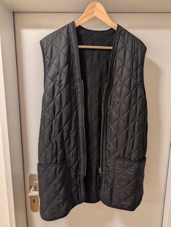 Barbour quilted zip-in liner, L, like new