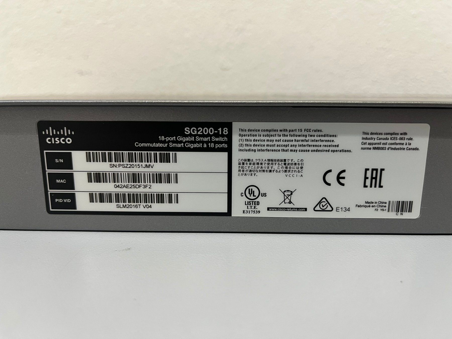 Cisco Hub & Switch: Cisco SG200-18 Netzwerk Switch – Usato da Hochdorf venduto da av-electronics 5