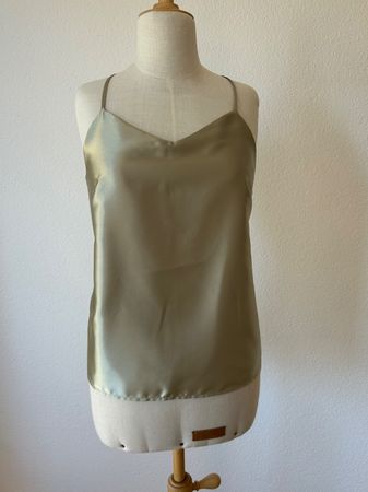 Top olive Gr. 38