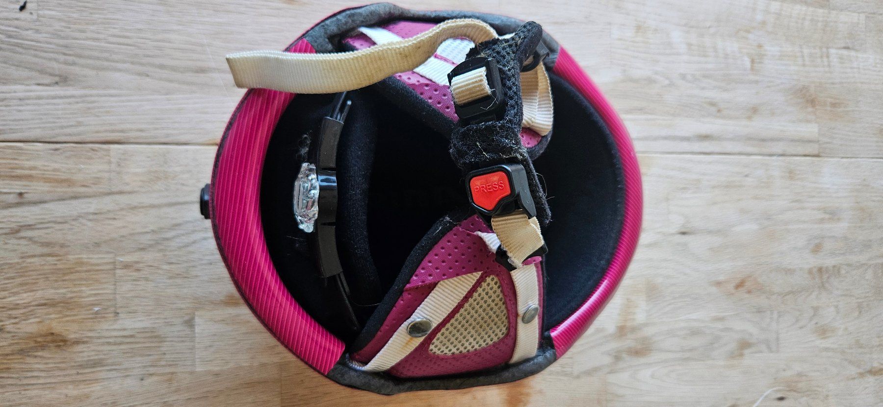 Alpina Caschi: Skihelm Alpina 54 - 57 cm Durchmesser – Usato da Thörishaus venduto da Woelfli3000 3