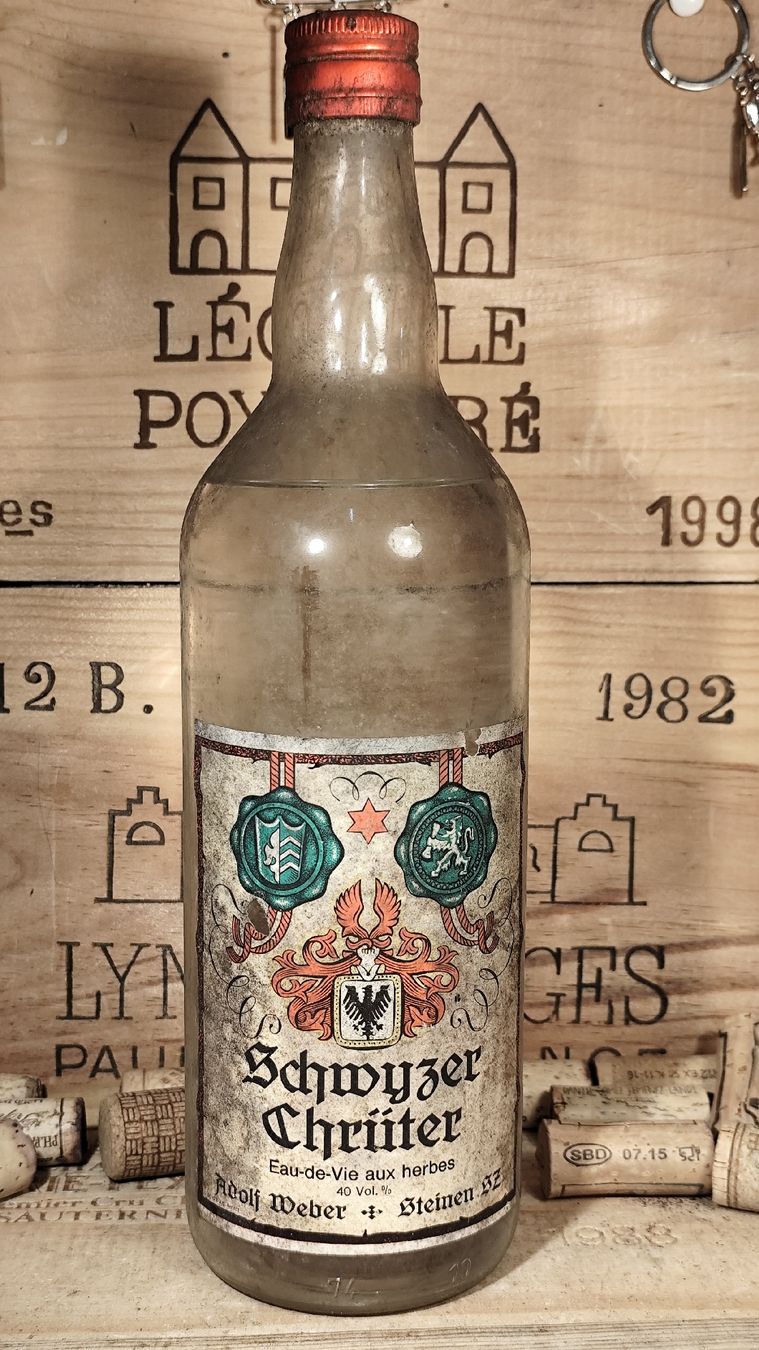 Spirituosen: Schwyzer Chrüter Kräuterschnaps 40 Vol% Vintage – Gebraucht aus Büsserach von Vintage-vins 5