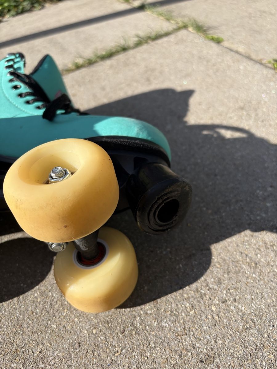 Inline-Skating & Rollschuhe: Chaya Retro-Rollschuhe, Grösse 31-34 – Gebraucht aus Zürich von celisabeth 4