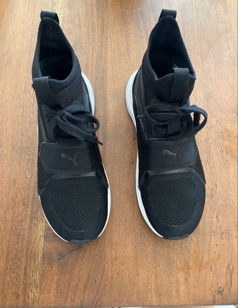 Puma Damenschuhe: Puma Sneakers, Schwarz, Grösse 37 – Gebraucht aus Olten von bir_k96n