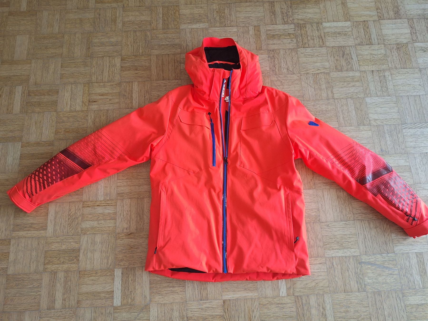 Vestes: Skijache DEGRÉ Grösse 50 – D'occasion à Obernau par Pcbieter07