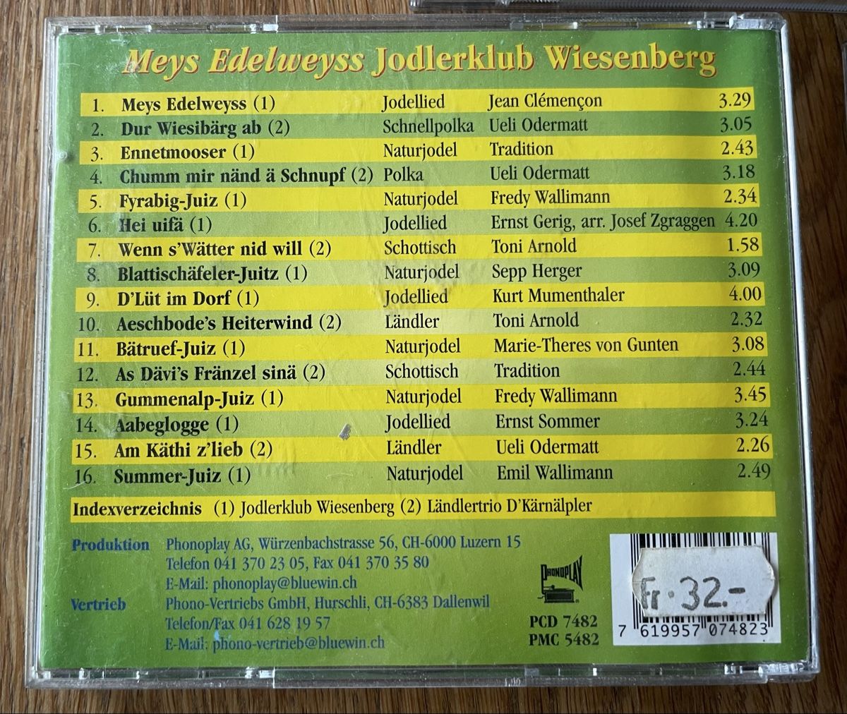 CD: CD Volksmusik  – Usato da Waldstatt venduto da Cremschnitte 4
