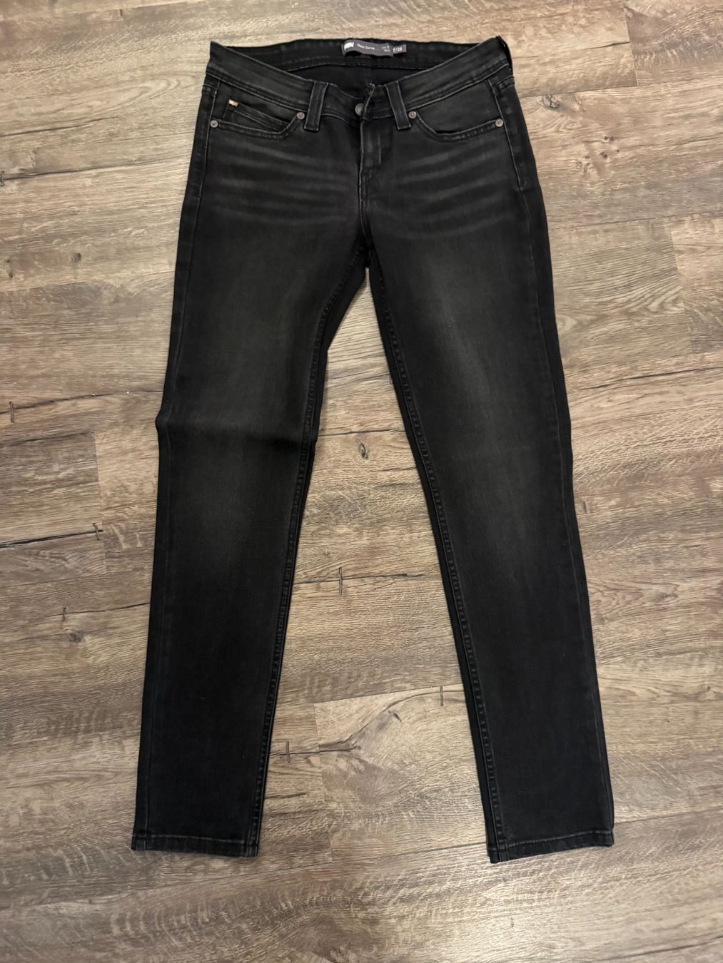 Kleiderpakete: 8 Jeans Levi's – Gebraucht aus Pfeffingen von Twoa 6