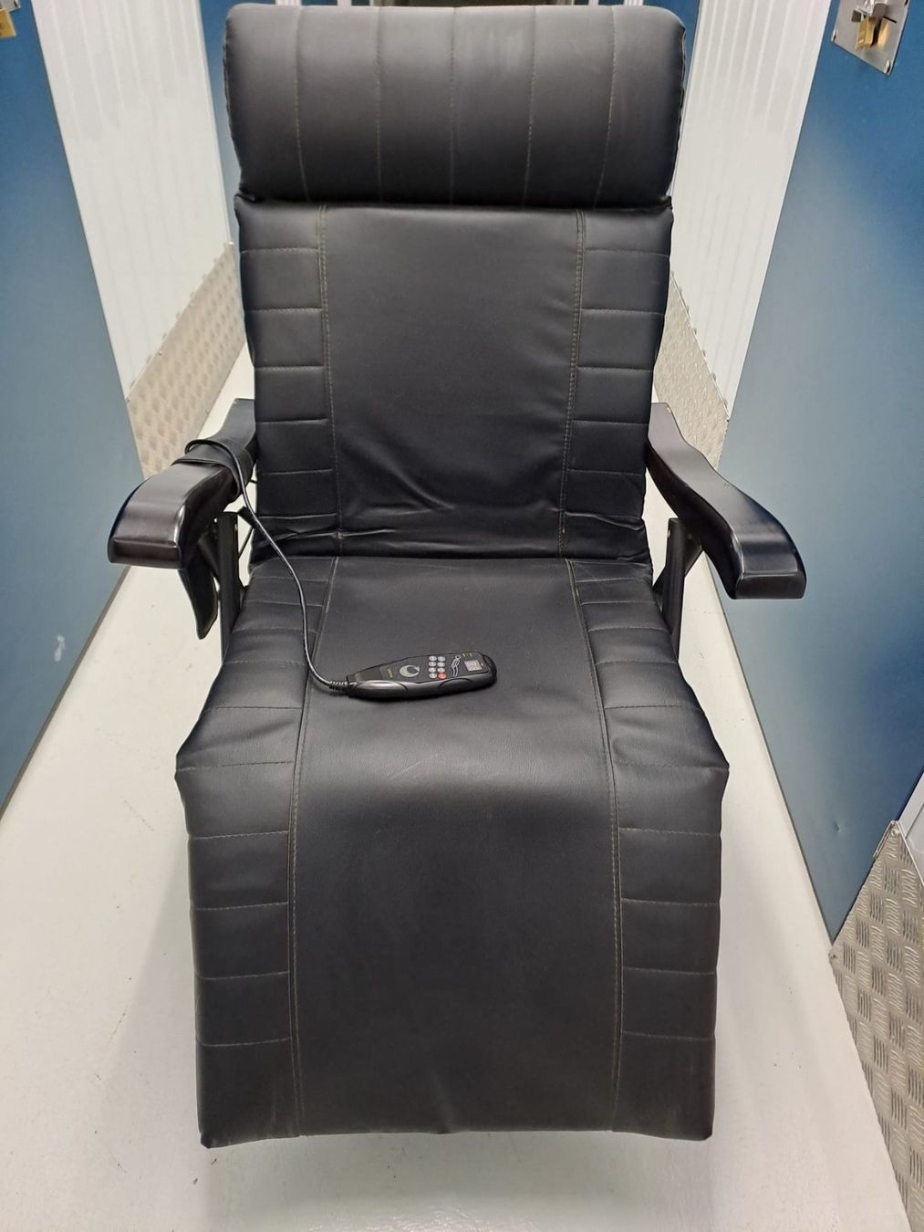 Sessel: FAUTEUIL MASSAGE – Neu (gemäss Beschreibung) aus Lausanne von zor_2zbc 1