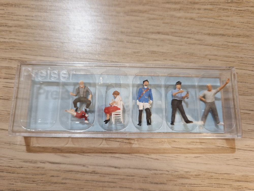 Preiser H0 10430 Figuren – Ruhende Personen Für Terrasse Oder Balkon | Modellbahn-Zubehör 1:87 | Höhe Ca. 21 Mm