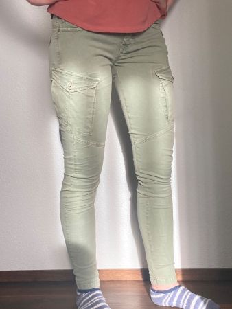 Gang Cargohose skinny Damen, Grösse 24