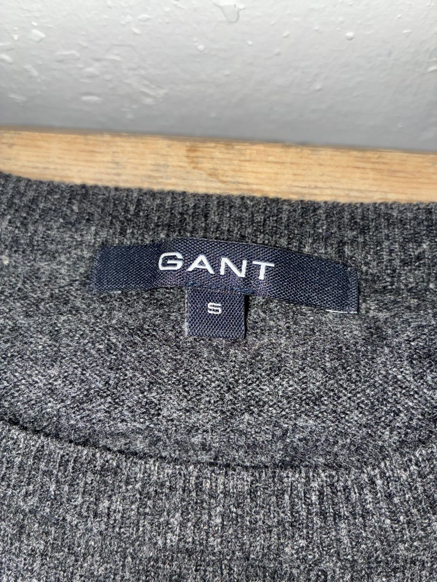 Gant Maglioni & Felpe: Pullover GANT grau Grösse S guter Zustand – Usato da St. Gallen venduto da Joao_Serralheiro 2