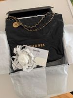Chanel 22 Black