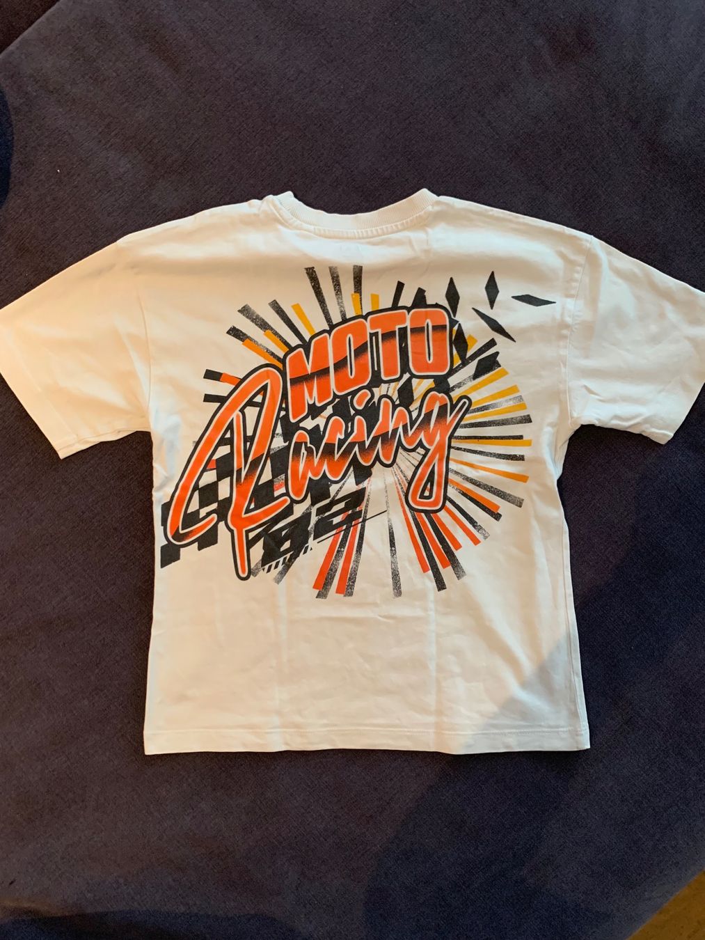 Camicie, T-shirt & Polo: T-Shirts Junge Gr. 122/128 – Usato da Bülach venduto da engeli92 1