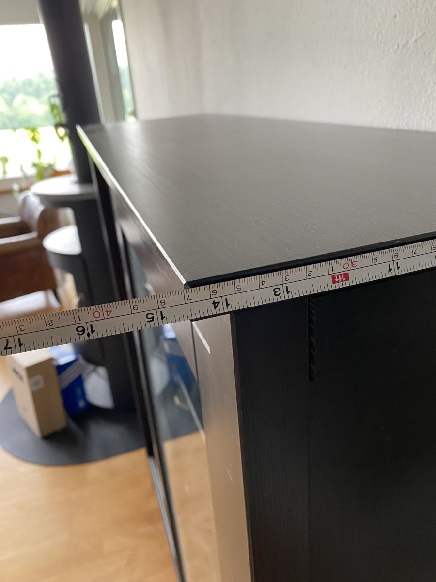 Ikea Vetrine: Hemnes Display Cabinet with Glass Doors – Nuovo (secondo la descrizione) da Bremgarten b. Bern venduto da Alexandre_Herrmann 4