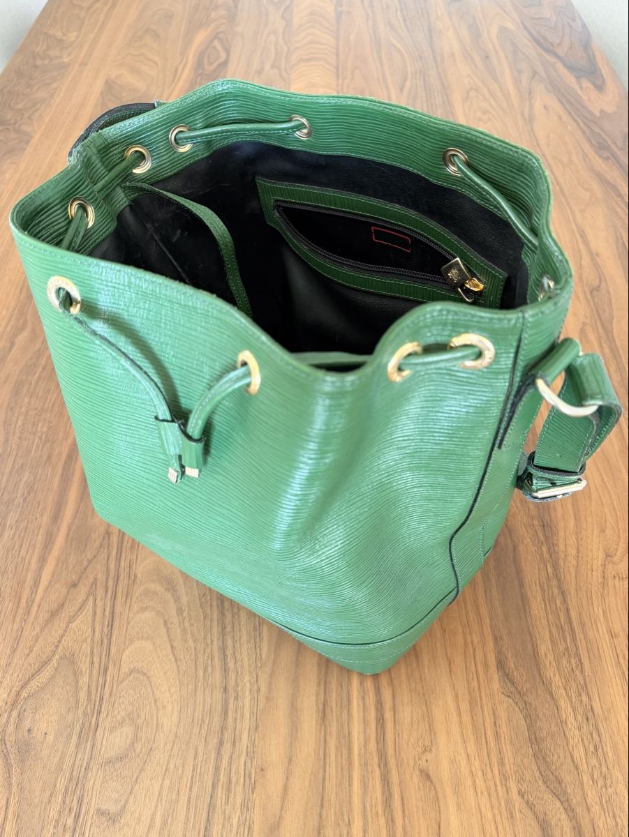 Borse da donna: Beuteltasche Epi Sac grün – Usato da Zürich venduto da blancali 7