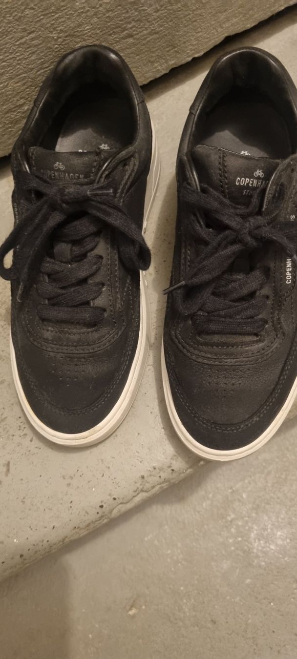 Copenhagen Scarpe da donna: Copenhagen Sneaker Gr36 – Usato da Embrach venduto da Valday 1