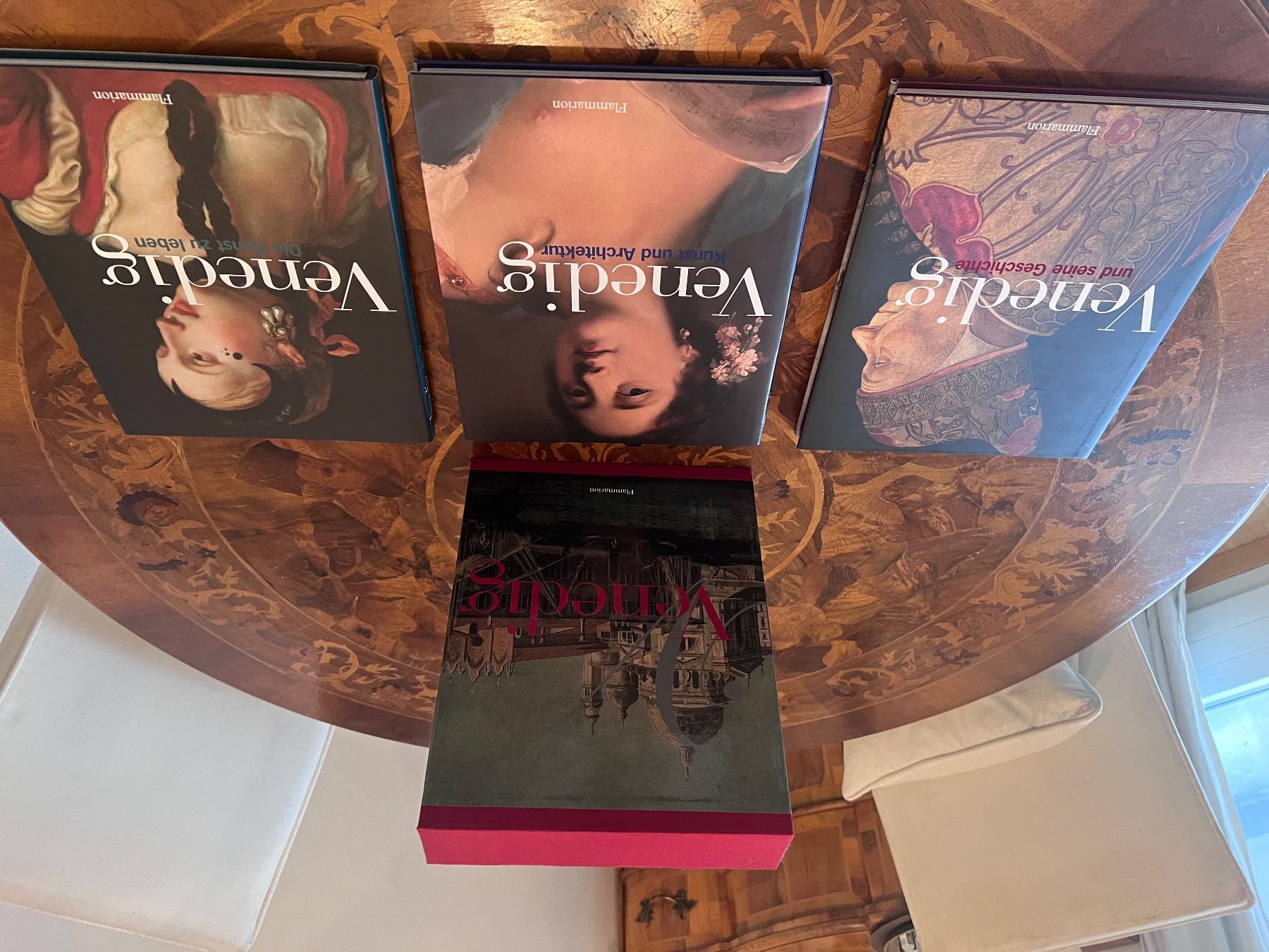 Livres: Venedig 3 Bände im Schuber – D'occasion à Bülach par jr9_7jrr 9