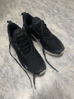 Sneaker schwarz Nike Air Max270 Gr. 43
