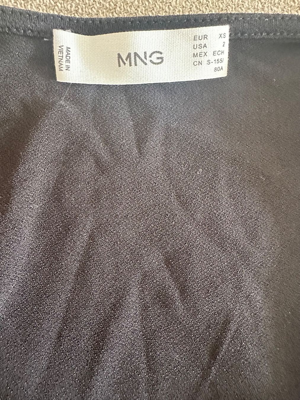 Mango Kleider: Black Dress Mango (Kleid / Robe) – Gebraucht aus Zürich von mme_9kc5 3