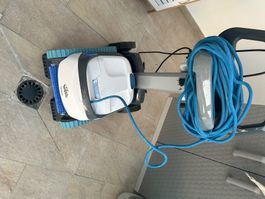 Poolroboter Dolphin S300i