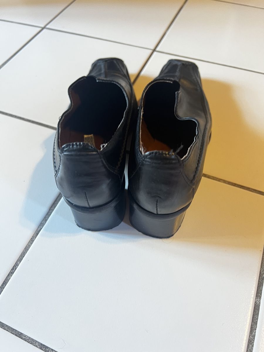 Damenschuhe: Elegante Damen Schuhe gr.36 schwarz, – Gebraucht aus Bern von fla_yj25 2