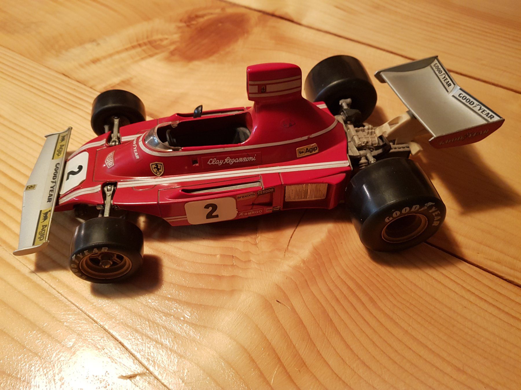 Ferrari Modellini d'auto: Ferrari 1:16 Modellauto – Usato da Steg im Tösstal venduto da LARO14 1