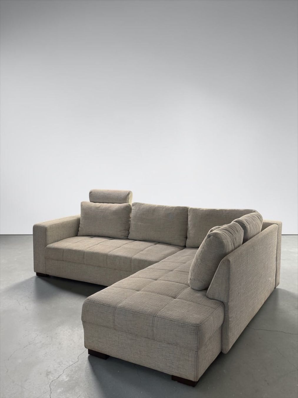 Sofas: Ecksofa Hellgrau mit BettFunktion – Gebraucht aus Fehraltorf von Sofalab.swiss 2