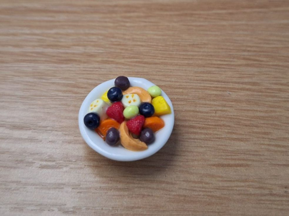 Puppenhäuser & -möbel: Fruchtsalat Schale Handgemacht, Keramik schale – Neu (gemäss Beschreibung) aus Zürich von HandmadeTinyFood 3