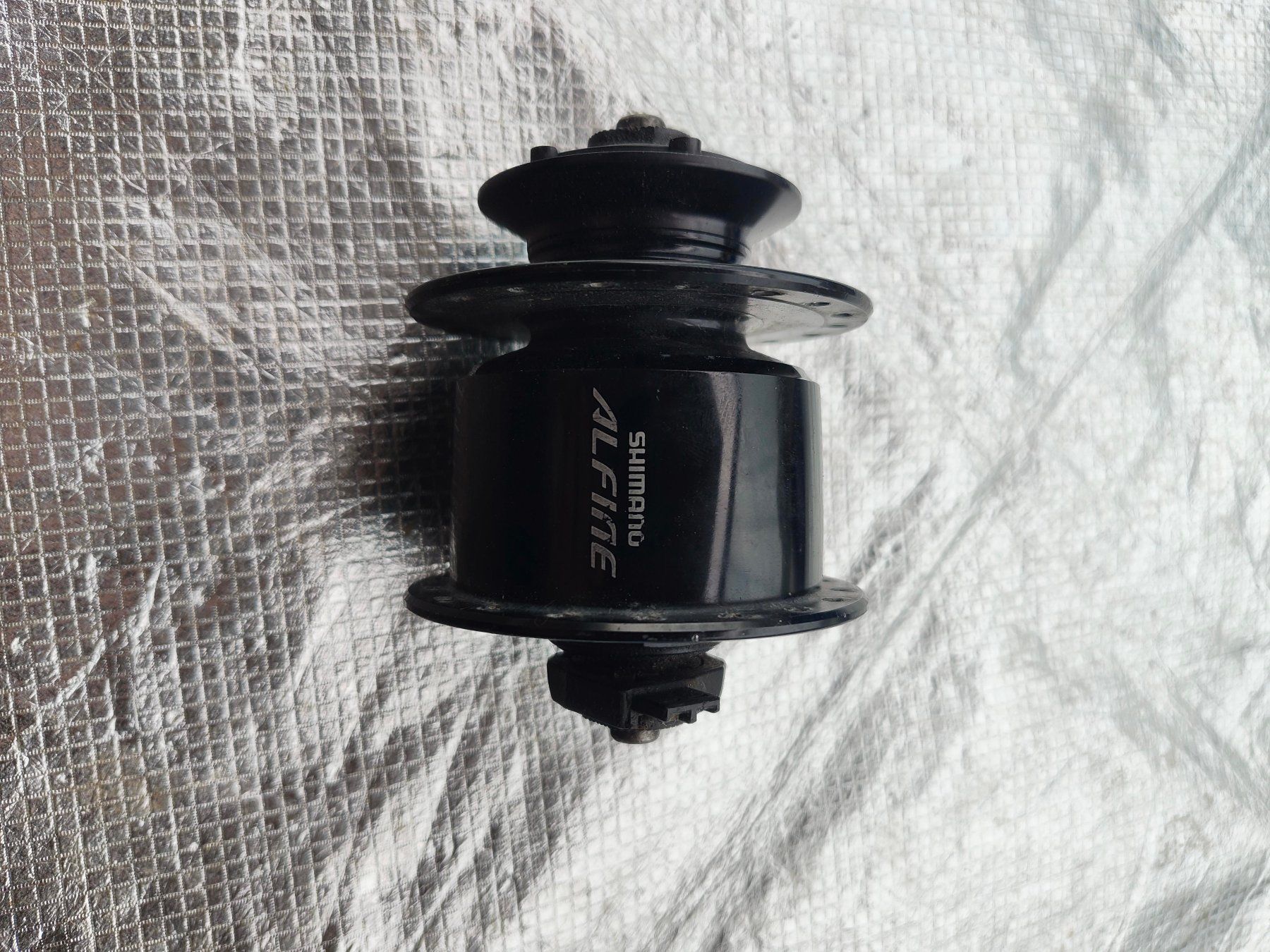 Shimano Pezzi di ricambio: Shimano Alfine Nabendynamo – Usato da Luzern venduto da bdiener