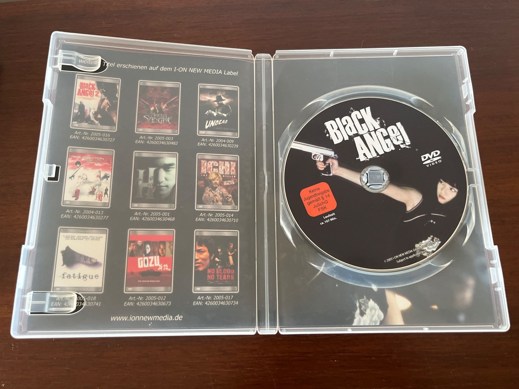 Tutti i DVDs: DVD - Black Angel, Director's Cut – Usato da Luzern venduto da Jiggy_8898 3