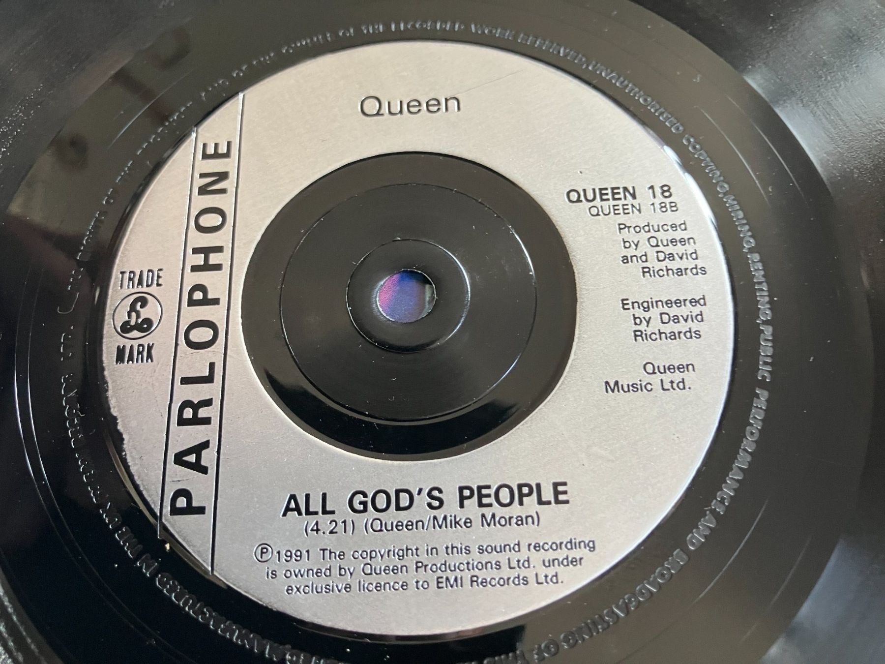 Dischi in vinile: Queen – Usato da Aarwangen venduto da Jukebox3 5