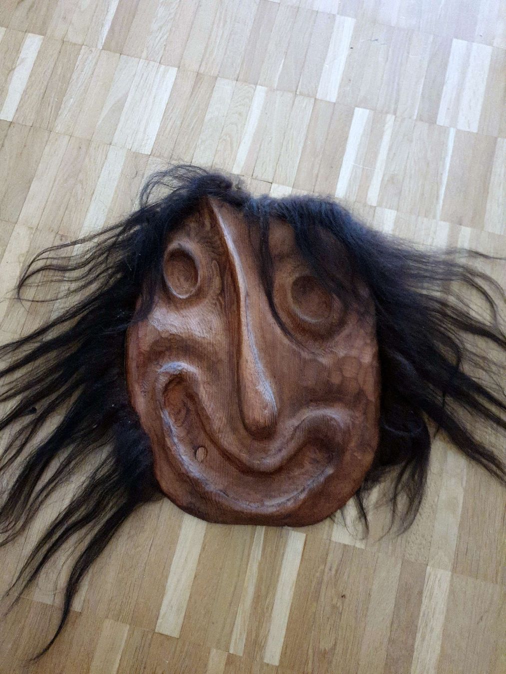 Sonstige Antiquitäten & Kunst: alte Walliser Maske 34 cm hoch 27 cm breit – Gebraucht aus Nürensdorf von Quietschentchen